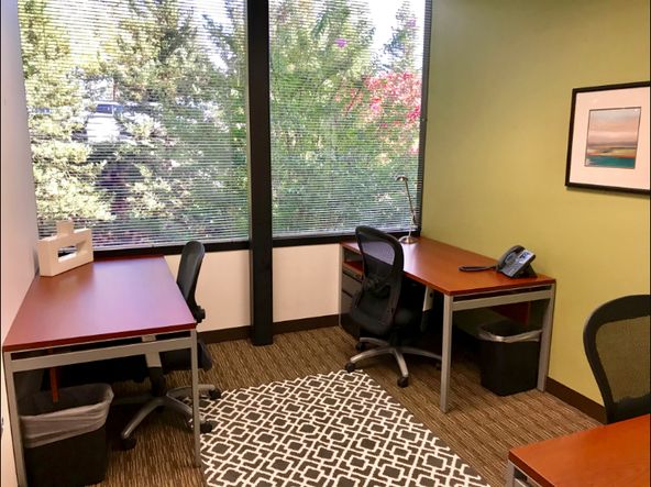 Regus - Fountaingrove: 3558 Round Barn Blvd, Santa Rosa, CA, 95403
